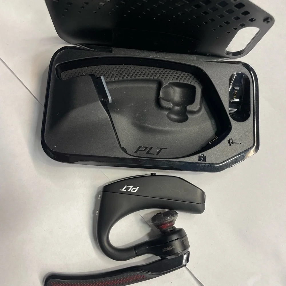Black Wireless Bluetooth Headset